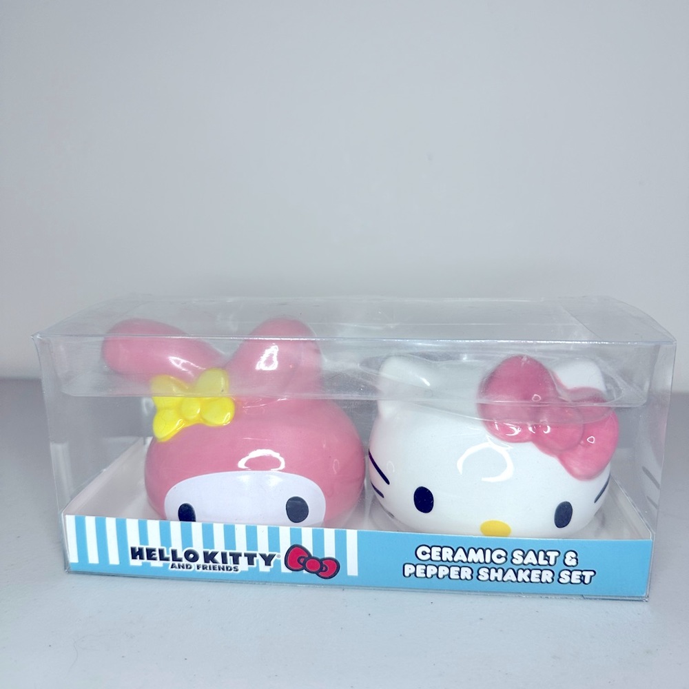 Sanrio Hello Kitty & My Melody Salt and Pepper Shakers